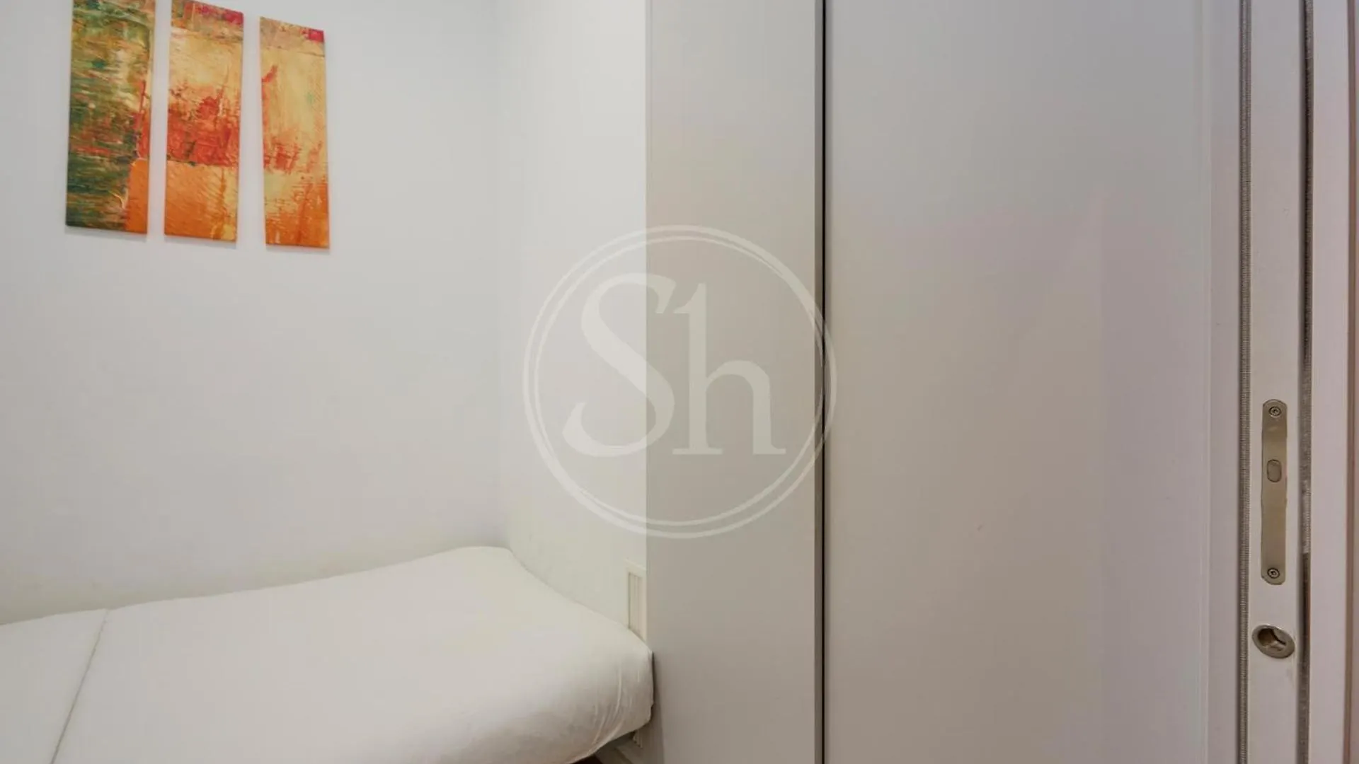 Bonito Apartamento En Aribau Barcelona 0*,  Spain