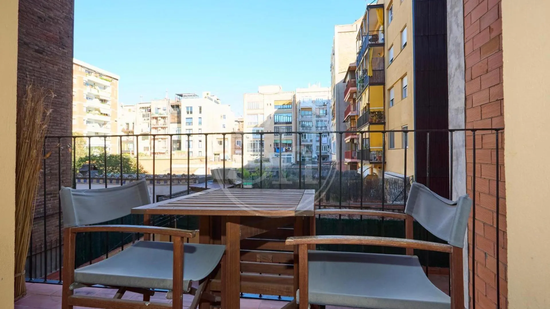 Bonito Apartamento En Aribau Barcelona