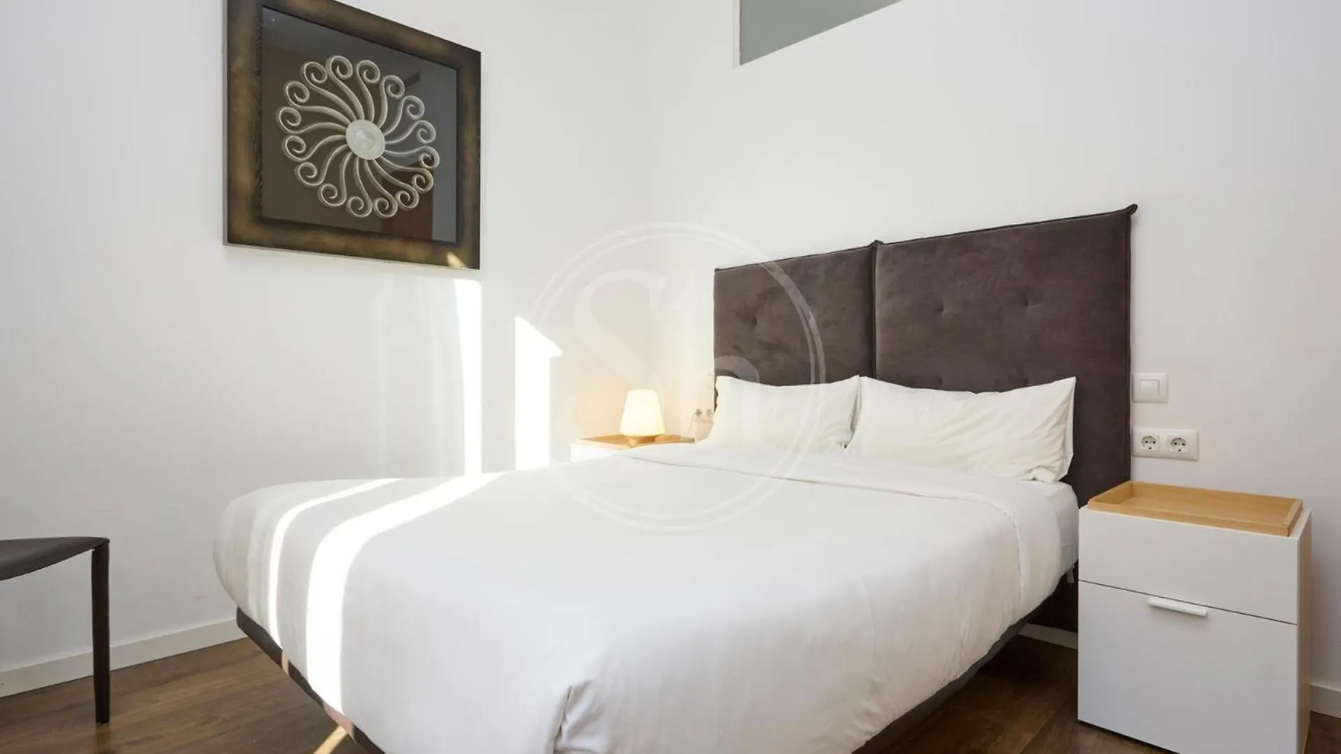 Bonito Apartamento En Aribau Barcelona