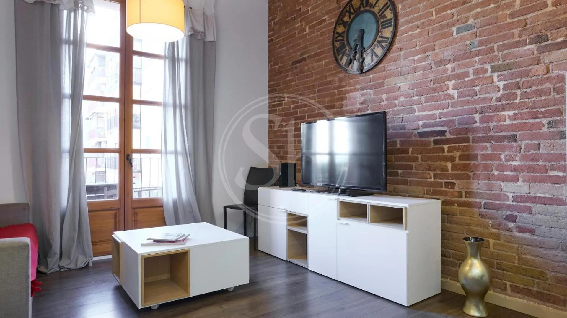 Bonito Apartamento En Aribau Barcelona